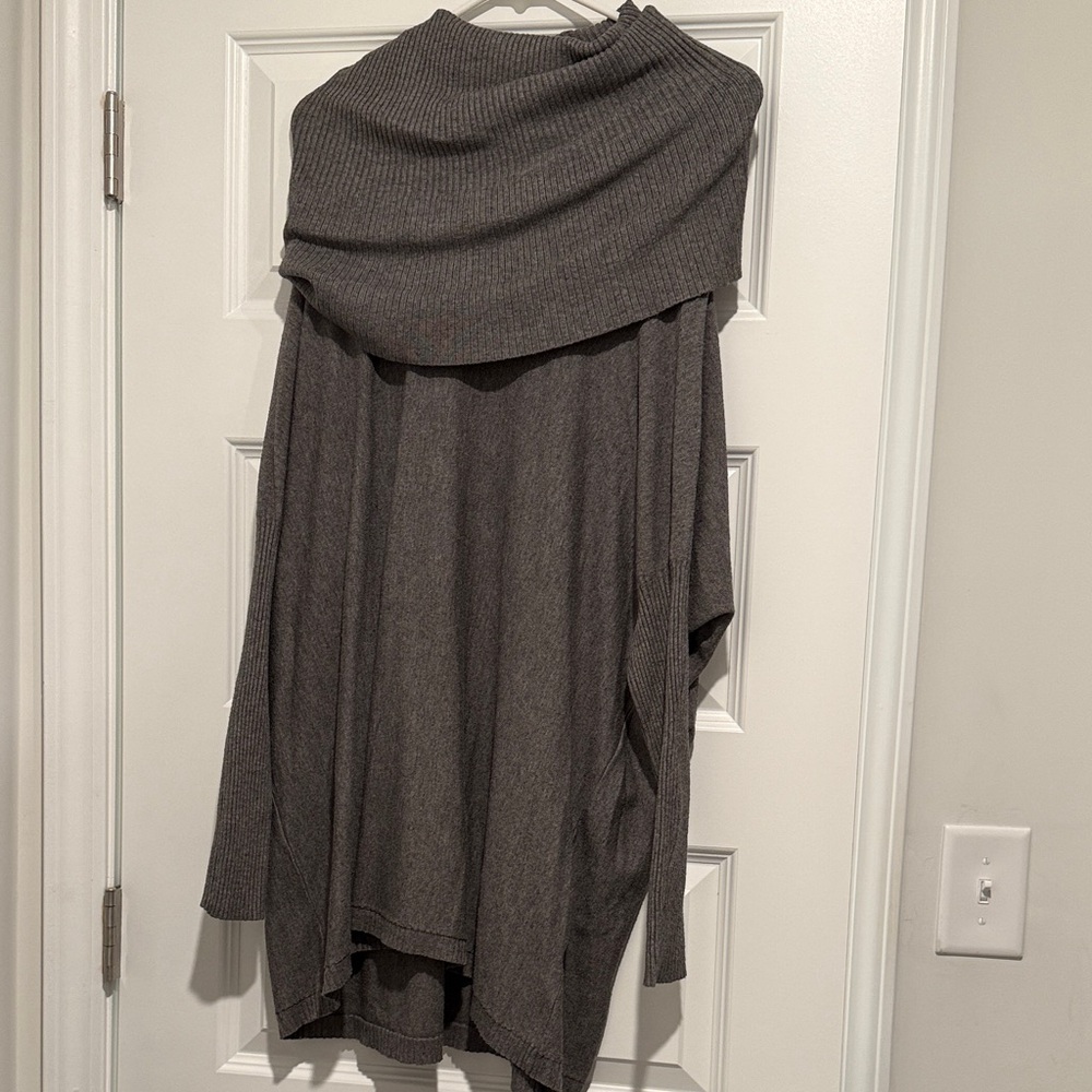 Elegant Gray Knit Dress